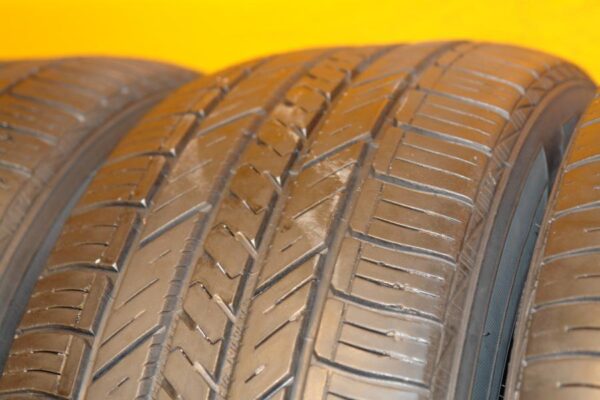 4 used tires 225/55/17 GOODYEAR - Image 3