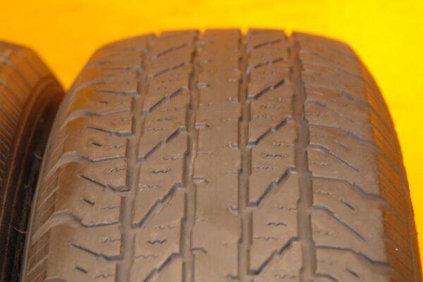 2 used tires 225/75/15 COOPER - Image 5