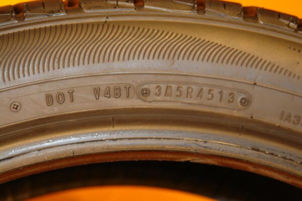 2 used tires 285/40/22 FALKEN - Image 8