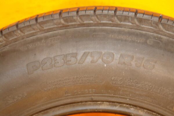 2 used tires 235/70/16 MICHELIN - Image 6