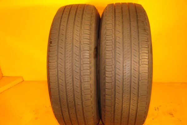 2 used tires 235/70/16 MICHELIN