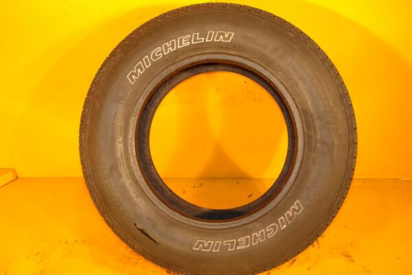 2 used tires 235/70/16 MICHELIN - Image 7