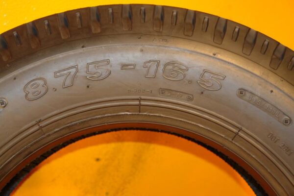 3 used tires 8.75/16.5 POWER KING - Image 6