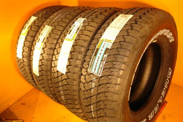 4 new tires 265/70/17 BRIDGESTONE - Image 2