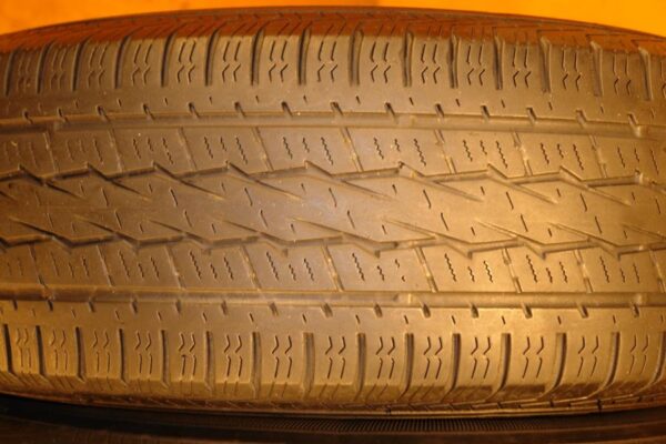 2 used tires 265/70/16 GENERAL - Image 4