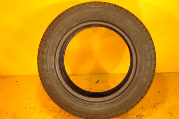 2 used tires 205/60/15 DORAL - Image 8