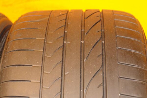 2 used tires 275/35/19 BRIDGESTONE - Image 3