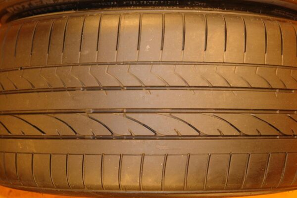 2 used tires 275/35/19 BRIDGESTONE - Image 4