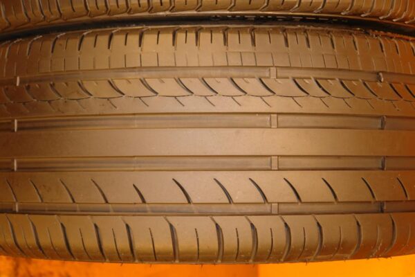 2 used tires 225/40/18 VENDETTA - Image 4