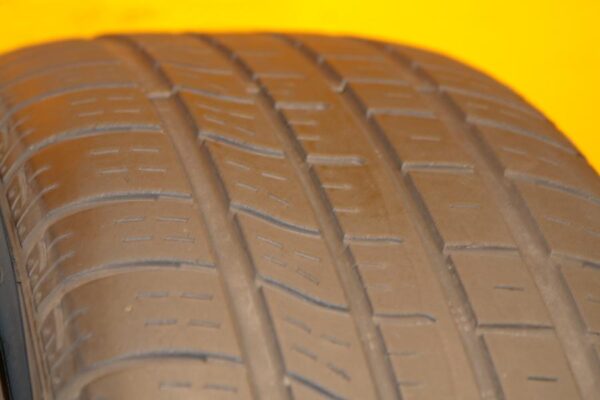 2 used tires 215/55/17 BIG O - Image 3