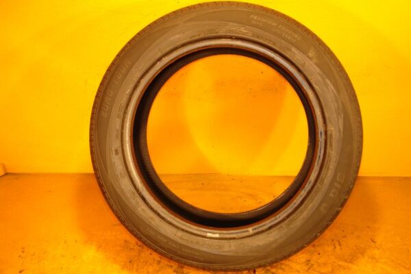 2 used tires 215/55/17 BIG O - Image 6