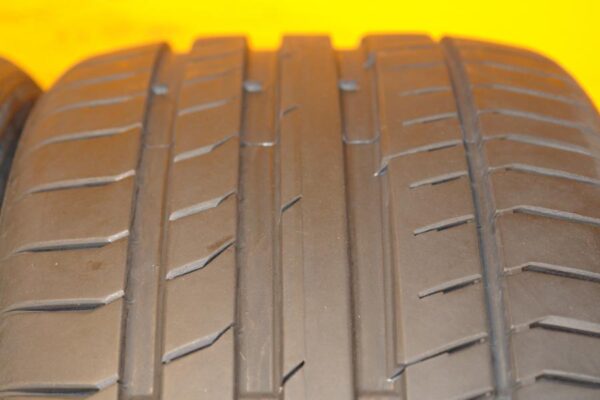 2 used tires 255/35/19 CONTINENTAL - Image 3