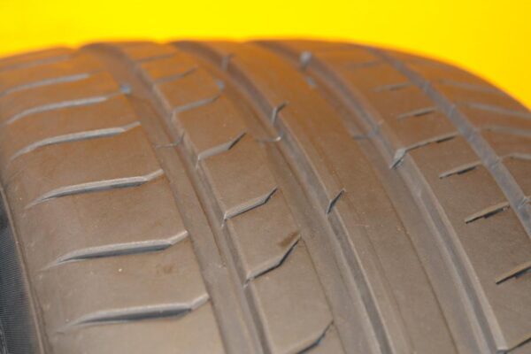 2 used tires 255/35/19 CONTINENTAL - Image 5