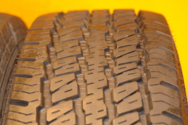 2 used tires LT 235/85/16 GENERAL - Image 3