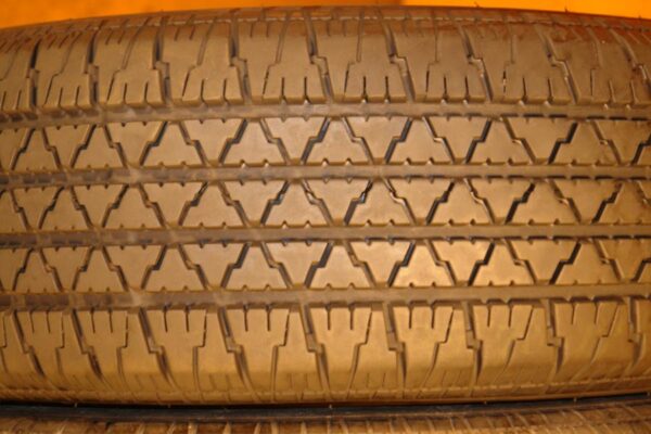 2 used tires 225/75/14 COOPER - Image 4