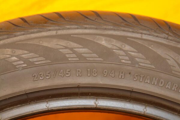 2 used tires 235/45/18 CONTINENTAL - Image 7