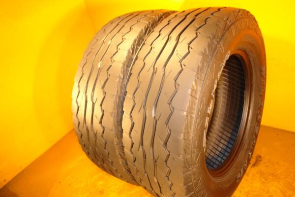 2 used tires LT 275/65/18 FALKEN - Image 2