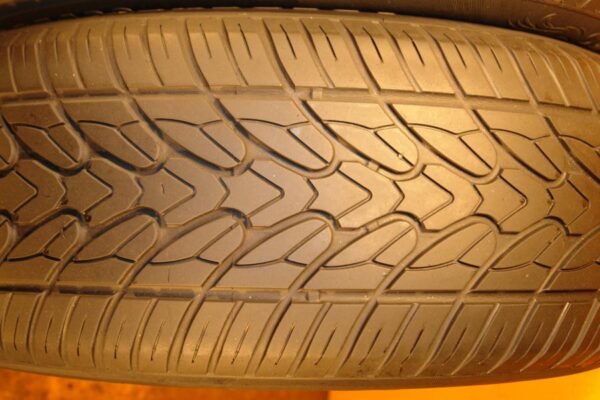 2 used tires 275/55/20 ADERENZA - Image 4