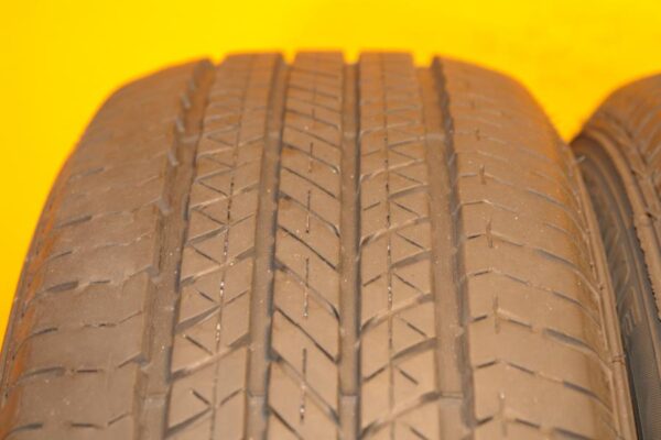 2 used tires 215/65/17 BRIDGESTONE - Image 5