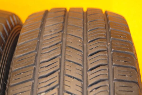 2 used tires 30/9.50/15 DELTA - Image 3