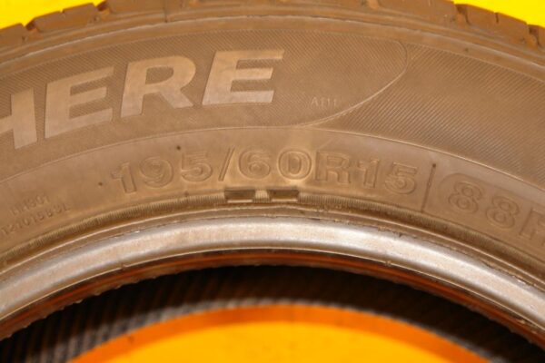 2 used tires 195/60/15 HEMISPHERE - Image 5