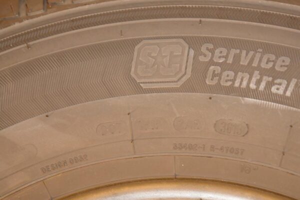 2 used tires LT 215/85/16 MESA - Image 7