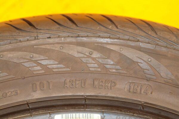 2 used tires 235/45/18 CONTINENTAL - Image 7