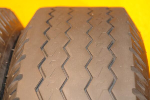 4 used tires 8.75/16.5 POWER KING - Image 3