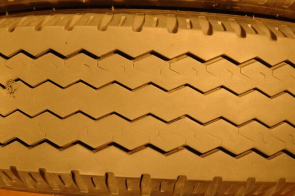 4 used tires 8.75/16.5 POWER KING - Image 4