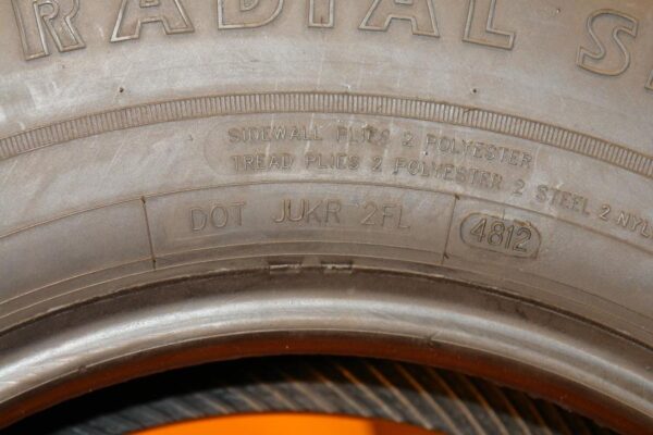 2 used tires LT 215/85/16 WESTLAKE - Image 6