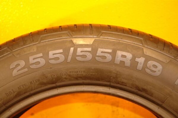 2 used tires 255/55/19 CONTINENTAL - Image 8