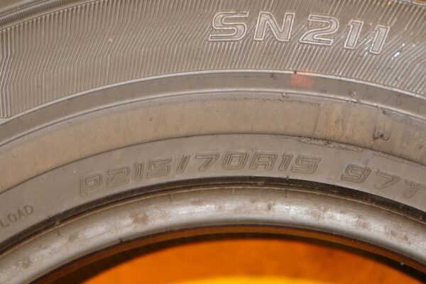 2 used tires 215/70/15 FALKEN - Image 7