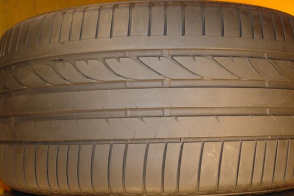 2 used tires 315/35/20 BRIDGESTONE - Image 4