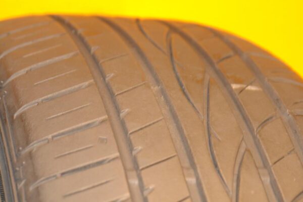 2 used tires 235/55/19 FALKEN - Image 3