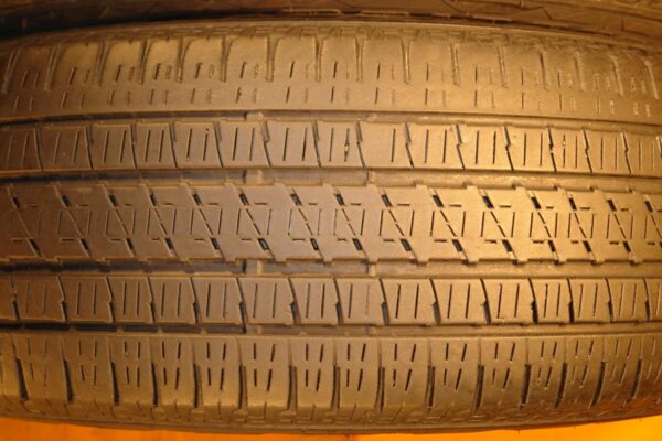 2 used tires 275/60/20 BRIDGESTONE - Image 4