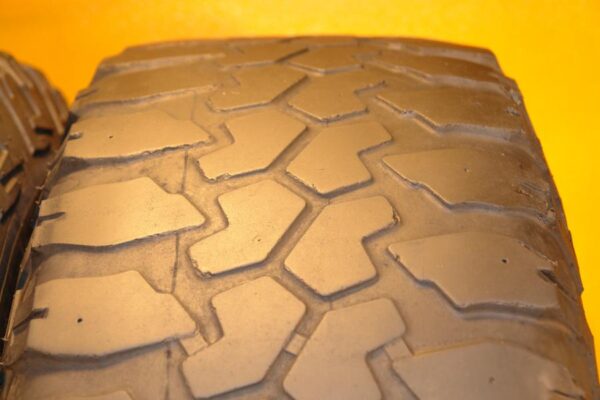 2 used tires LT 315/75/16 MAXXIS - Image 5