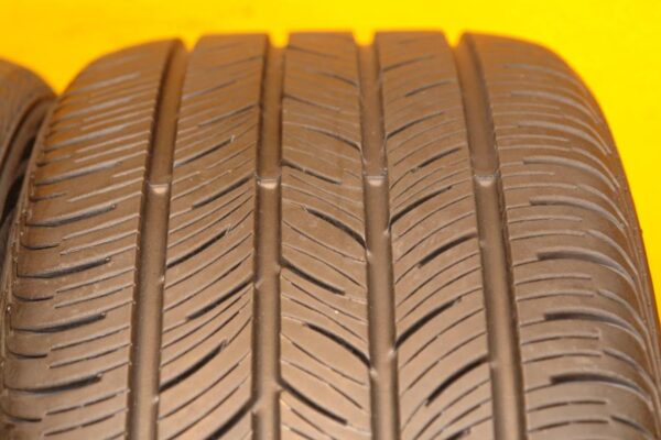 2 used tires 235/40/18 CONTINENTAL - Image 3