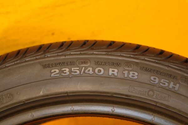 2 used tires 235/40/18 CONTINENTAL - Image 6