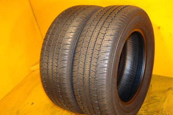 2 used tires 205/65/15 BRIDGESTONE - Image 2