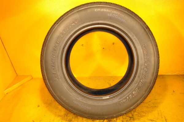 2 used tires 265/65/18 CONTINENTAL - Image 6