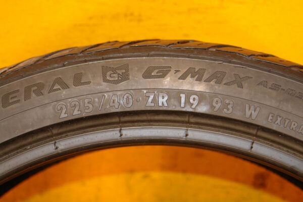 2 used tires 225/40/19 GENERAL - Image 8