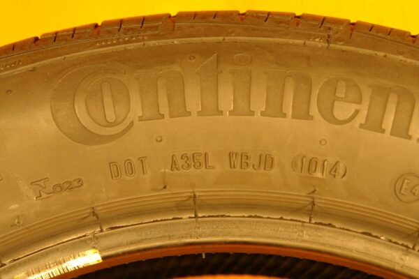 2 used tires 225/55/18 CONTINENTAL - Image 8