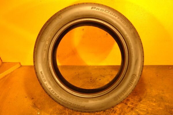 2 used tires 235/50/18 CONTINENTAL - Image 6