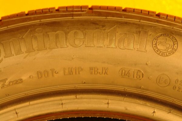 2 used tires 235/50/18 CONTINENTAL - Image 8