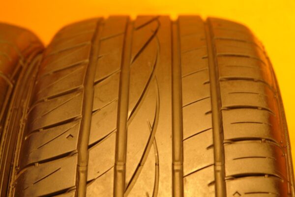 2 used tires 235/60/17 FALKEN - Image 3