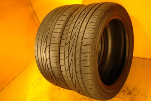 2 used tires 235/45/17 FALKEN - Image 2