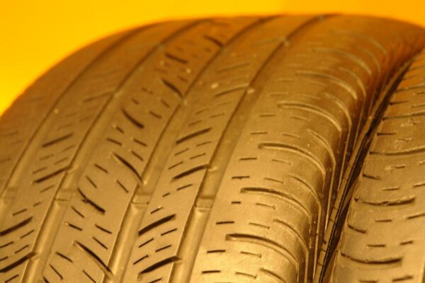 2 used tires 245/40/19 CONTINENTAL - Image 4