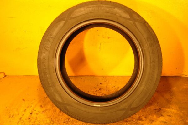 2 used tires 235/55/17 COOPER - Image 6
