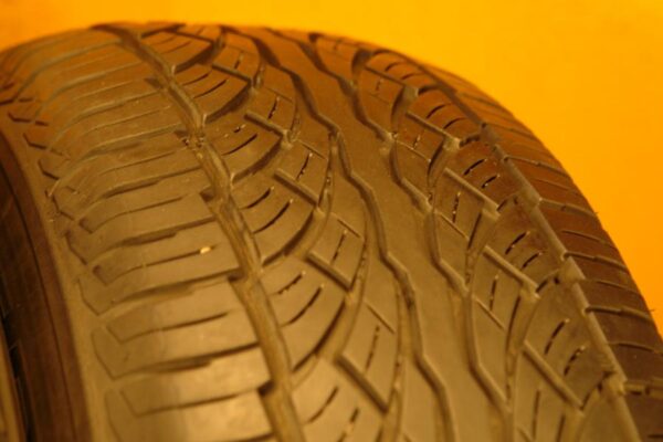 2 used tires 235/70/16 FALKEN - Image 4