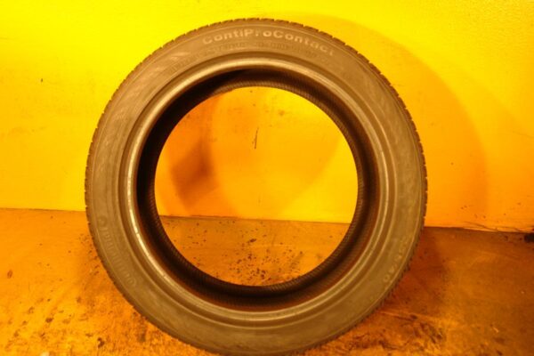 2 used tires 255/40/18 CONTINENTAL - Image 6